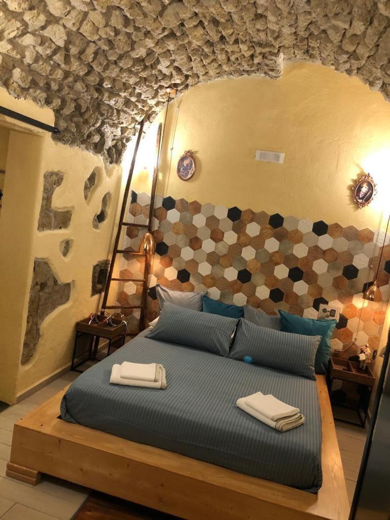 Donna Margherita Appartamento Naples Luaran gambar